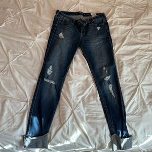 Hollister size 7 low rise jeans